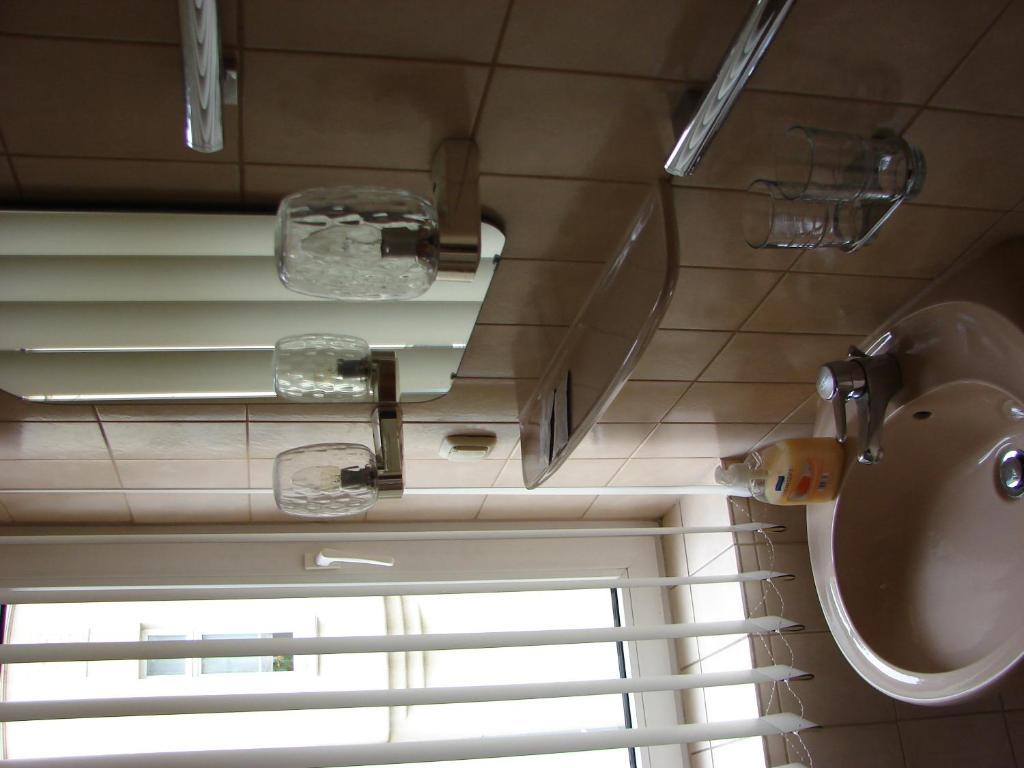 Hotel-Restaurant-Adler Reichenbach im Vogtland Zimmer foto